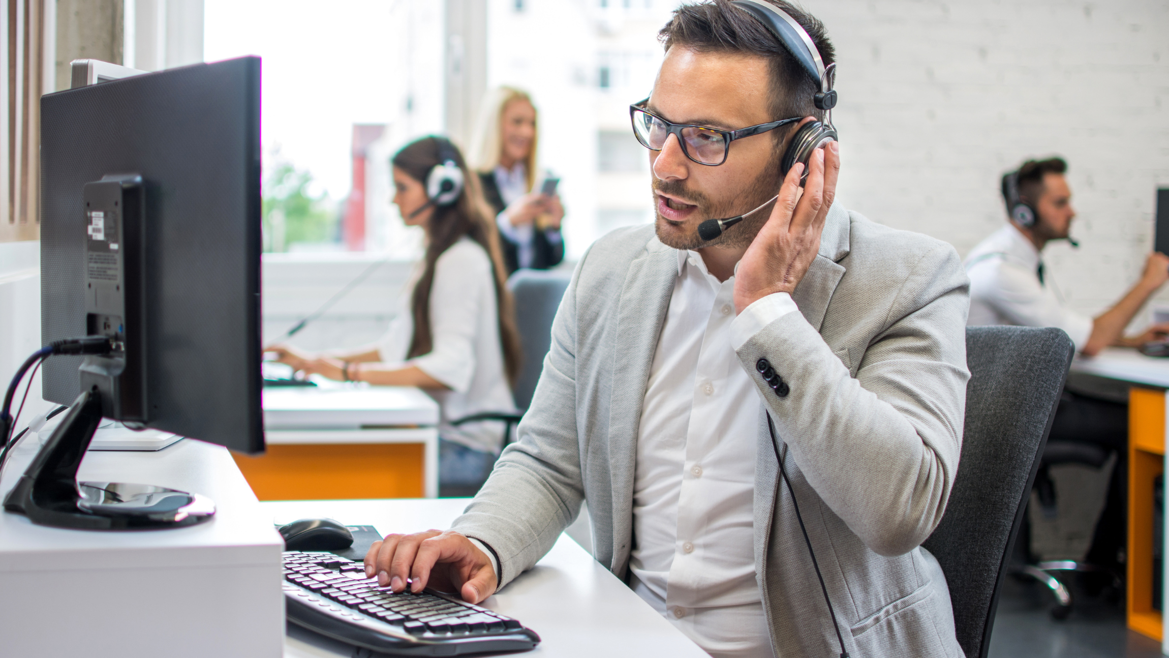 Contact, Help, Technical support, Phone, Email, Infos